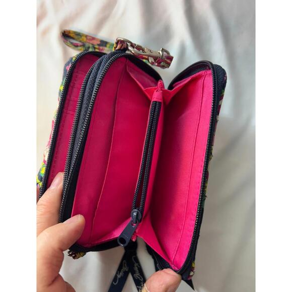 Vera Bradley Petal Paisley Zip-Around Wallet Wristlet Clutch Small Purse - Picture 4 of 6
